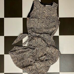 Zebra Print Sleeveless Maxi Dress with hints of gold shimmer Y2K Vibes✨🫏✨